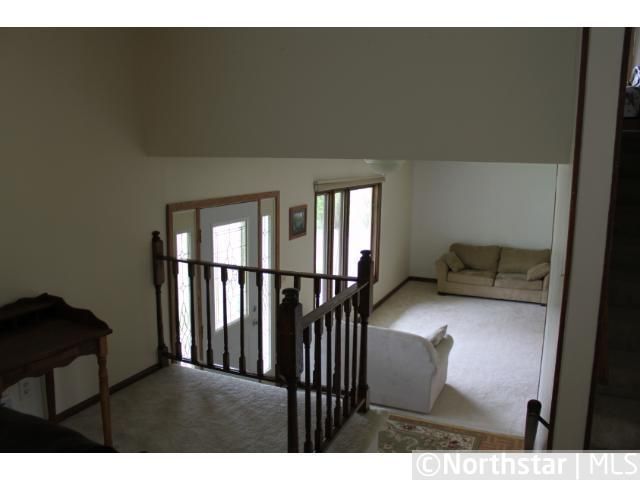 8206 Hearthside Rd S, Cottage Grove, MN 55016