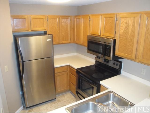 7635 Edinborough Way #5203, Edina, MN 55435