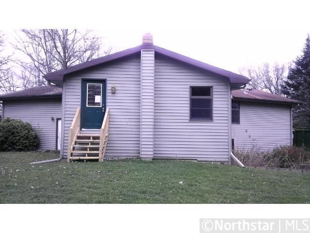 325 30th St, Clear Lake, WI 54005