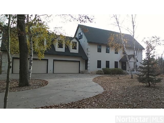 20767 Aztec St NW, Oak Grove, MN 55303