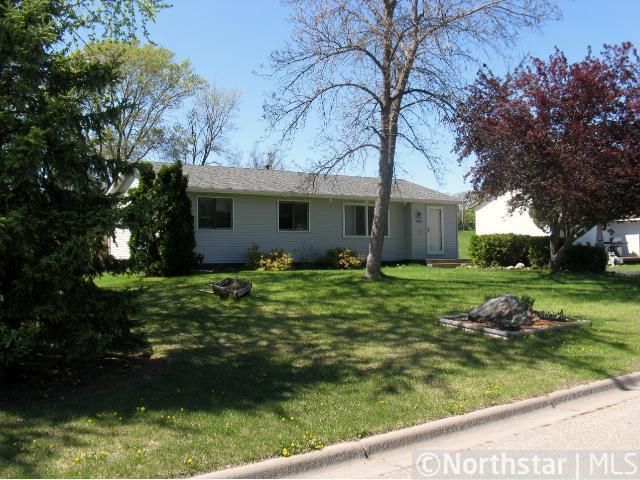13201 Valley Forge Ln N, Champlin, MN 55316