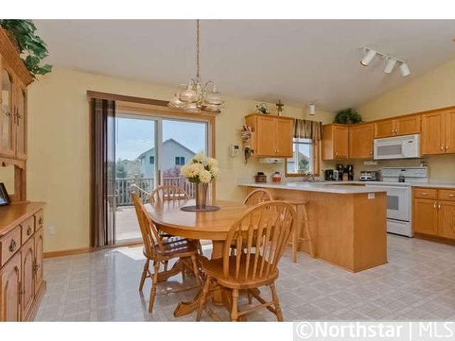 1748 124th Ln NE, Blaine, MN 55449