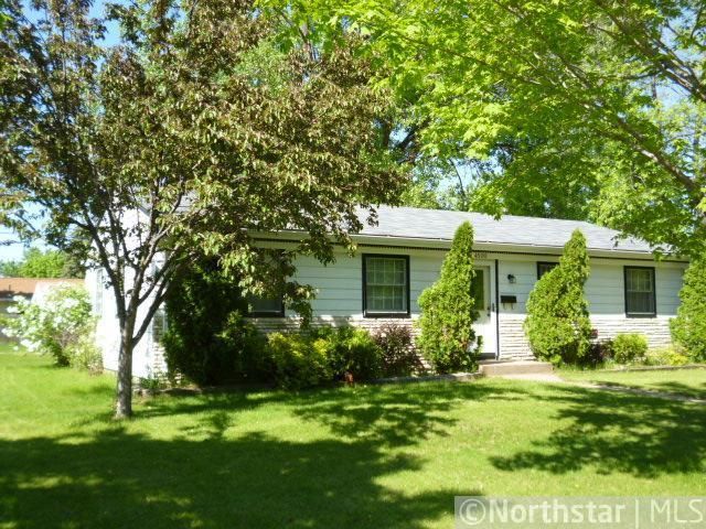 4500 Winchester Ln, Brooklyn Center, MN 55429