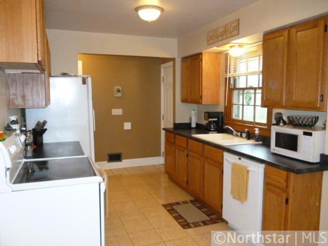 4500 Winchester Ln, Brooklyn Center, MN 55429