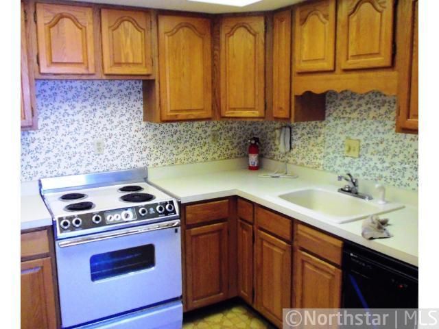 6409 Colony Way #2D, Edina, MN 55435