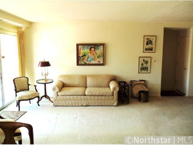 6409 Colony Way #2D, Edina, MN 55435