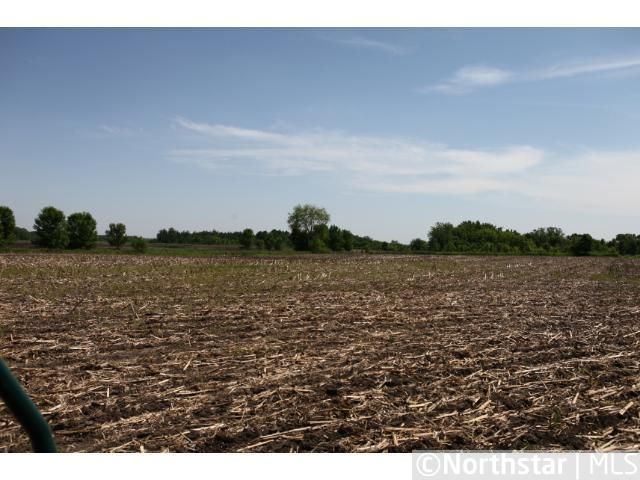 2035 70th St W, Webster, MN 55088