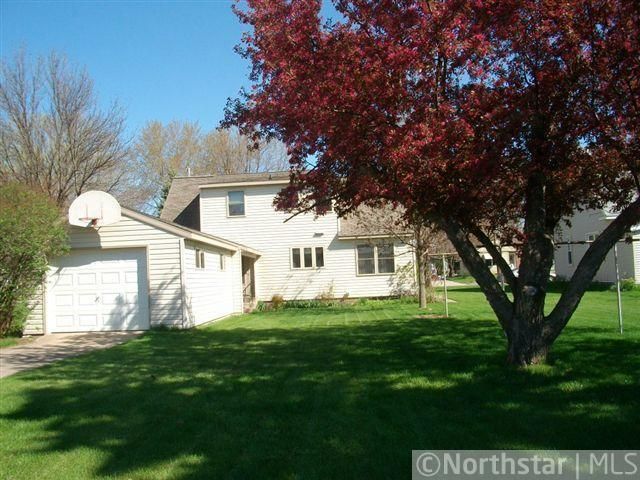 110 2nd St SE, Melrose, MN 56352