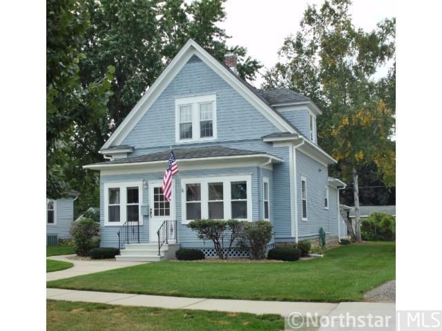 1821 W 6th St, Red Wing, MN 55066