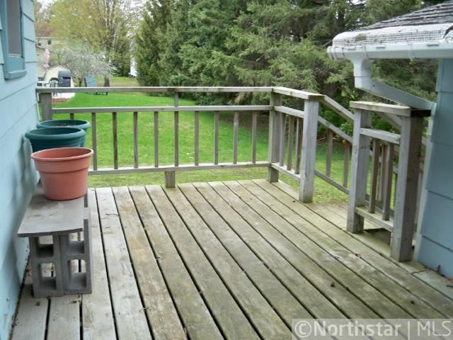 381 8th Ave, Clear Lake, WI 54005