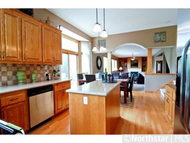 17060 Jackson Trl, Lakeville, MN 55044