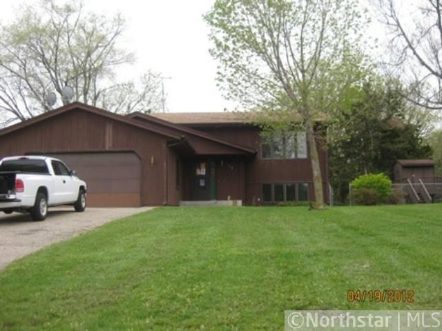 1720 Mount Hope Rd, Carver, MN 55315