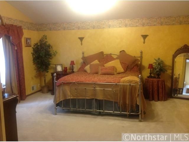 14372 Raven St NW, Andover, MN 55304