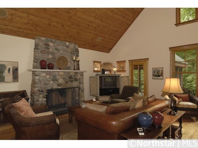710 Gander Rd, Wayzata, MN 55391