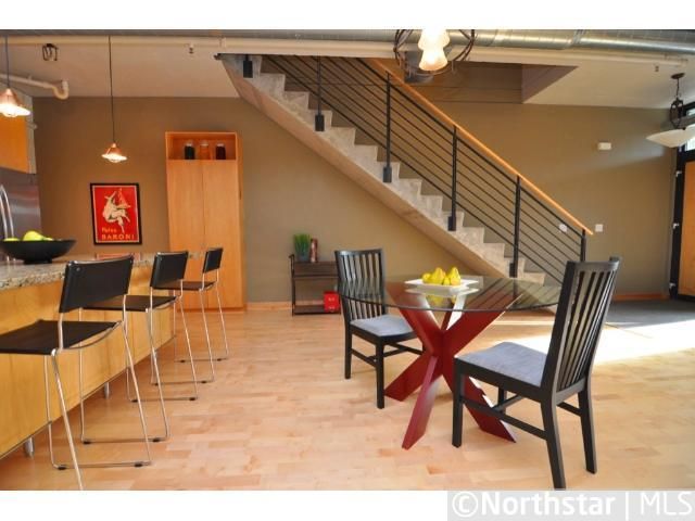 200 Park Ave S #112, Minneapolis, MN 55415