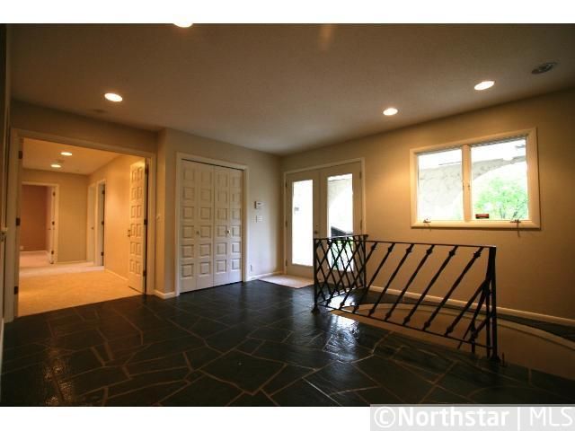 9001 Westmoreland Ln, Saint Louis Park, MN 55426