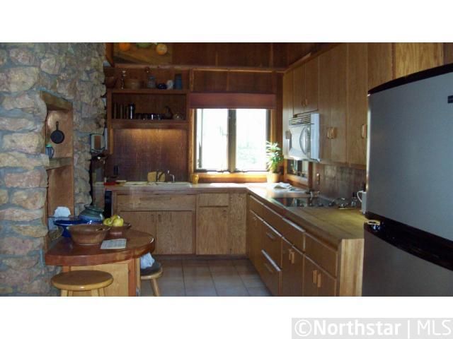 21706 Petter Dr, Belle Plaine, MN 56011