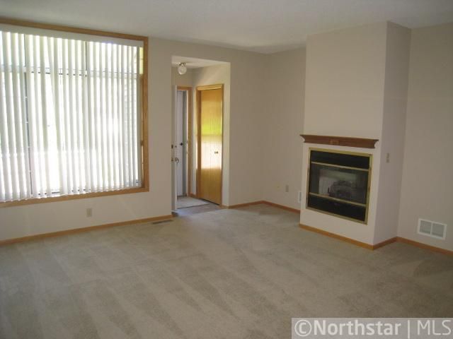 10942 Highland Rd, Bloomington, MN 55438