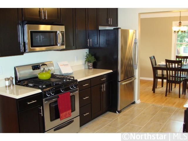 64 Morningside Dr, Saint Paul, MN 55119