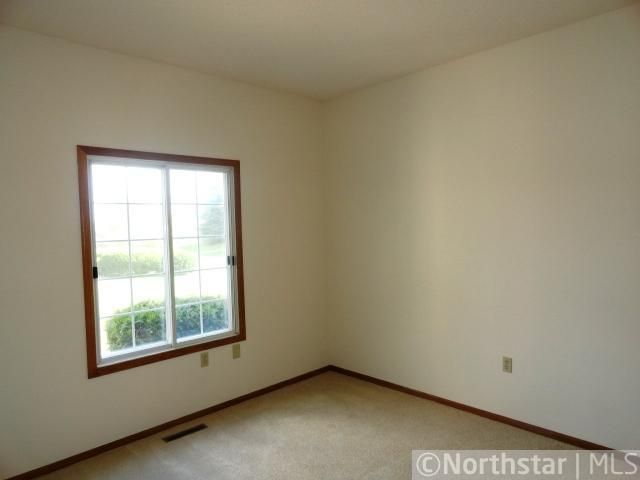 2545 Stockbridge Rd, Mendota Heights, MN 55120