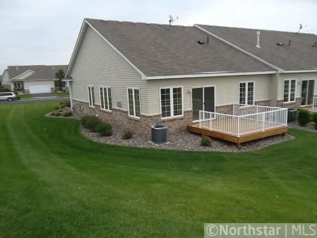 17898 Glasgow Way, Lakeville, MN 55044