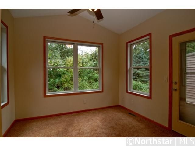 5841 Oakgreen Ct N, Oak Park Heights, MN 55082