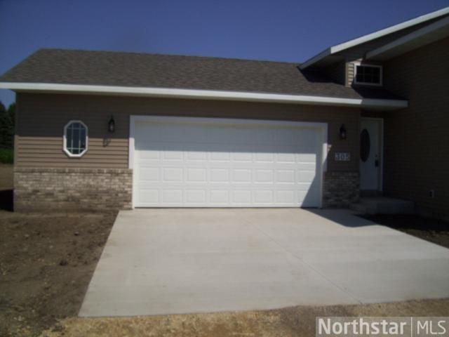 305 Hazeltine, Owatonna, MN 55060