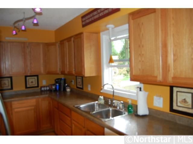 1281 14th St W, Hastings, MN 55033