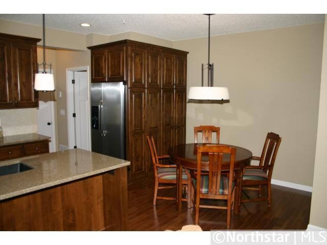 7749 Madelyn Creek Dr, Victoria, MN 55386