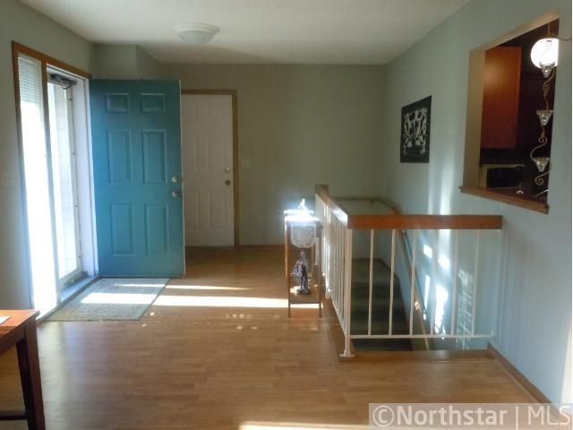 10166 Lee Dr, Eden Prairie, MN 55347