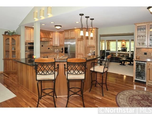1607 Crosby Rd, Wayzata, MN 55391