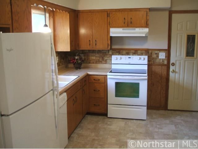 6810 Carmen Ave, Inver Grove Heights, MN 55076