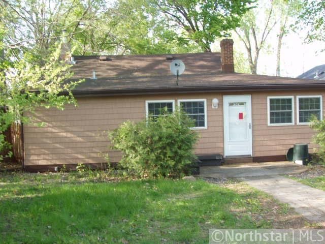 3924 Mapleton Ave, Spring Park, MN 55384