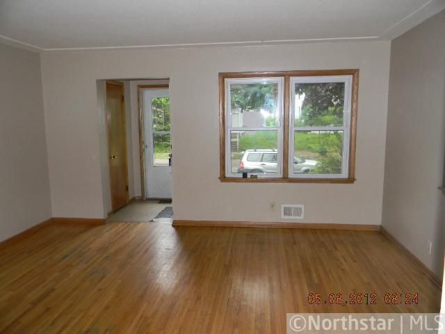2913-13 12 31st Ave S, Minneapolis, MN 55406