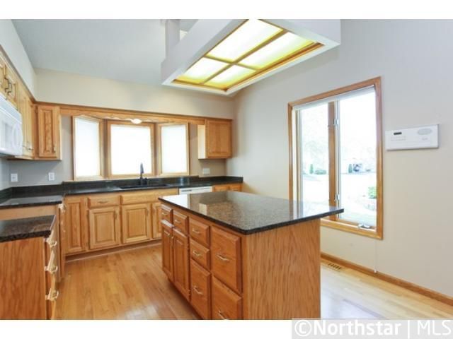 2720 Pine Ridge Dr, Anoka, MN 55303