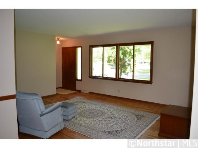 10912 Johnson Ave S, Bloomington, MN 55437