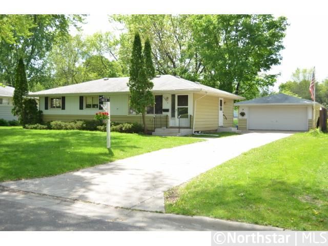10912 Johnson Ave S, Bloomington, MN 55437