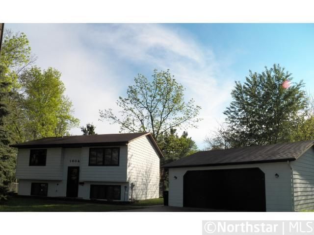 1604 Eugene St, White Bear Lake, MN 55110