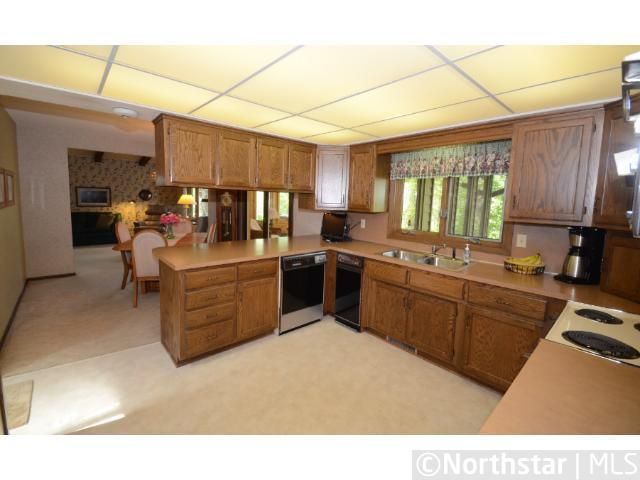 16038 Valley Dr NW, Andover, MN 55304