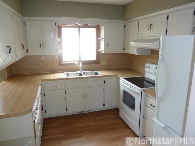 7732 Irving Ave N, Brooklyn Park, MN 55444