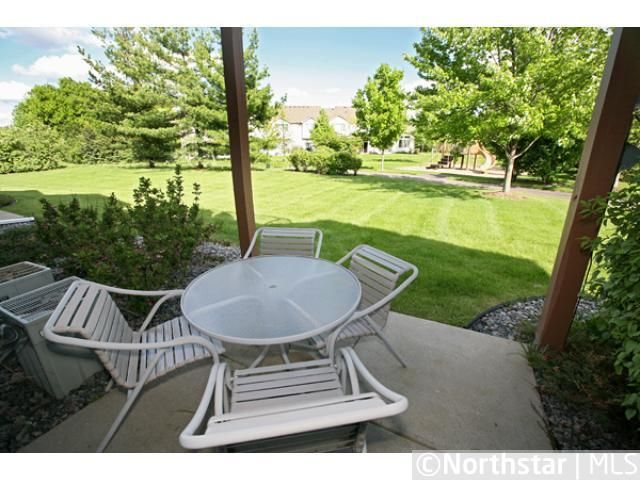 2170 Water Lilly Ln, Eagan, MN 55122