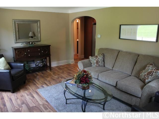 536 19th Ave N, South Saint Paul, MN 55075