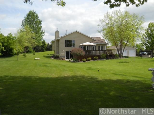 10060 John Trl, Chisago City, MN 55013