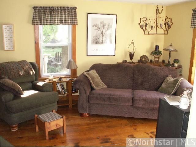 15761 Marystown Rd, Shakopee, MN 55379
