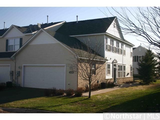 14289 Banyan Ln, Rosemount, MN 55068