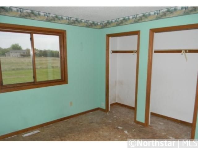5471 209th Ln NE, Wyoming, MN 55092