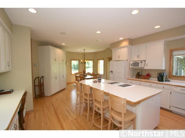 26555 Noble Rd, Excelsior, MN 55331