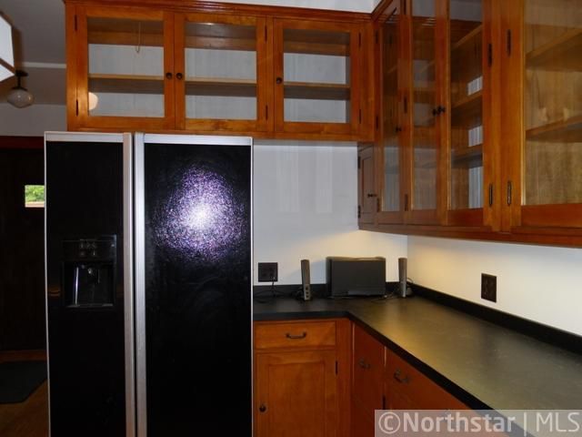 387 Wheeler St N, Saint Paul, MN 55104