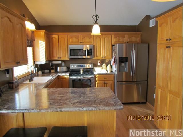 1904 3rd St N, Sartell, MN 56377