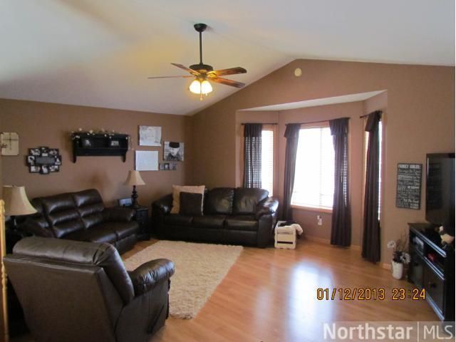 1904 3rd St N, Sartell, MN 56377